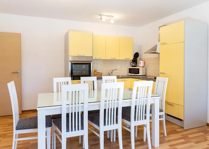 Dragan K1 - A1 First Floor - Mpolo Apartman